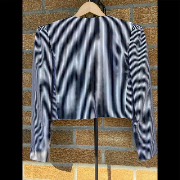Carolina herrera crop blazer size 8 - Picture 6 of 9